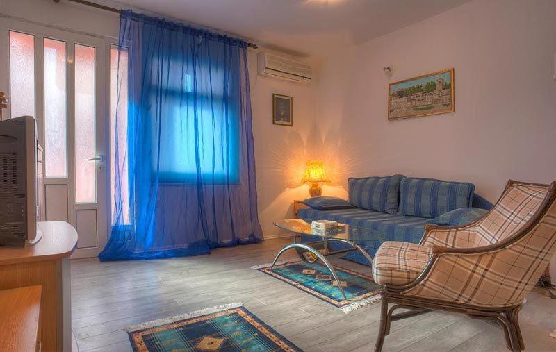 Seaside Apartments Petrovac na moru Zimmer foto